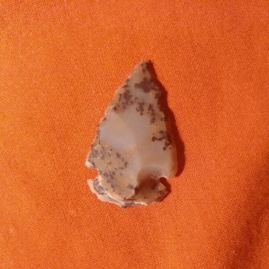 FLINT ARROW HEAD