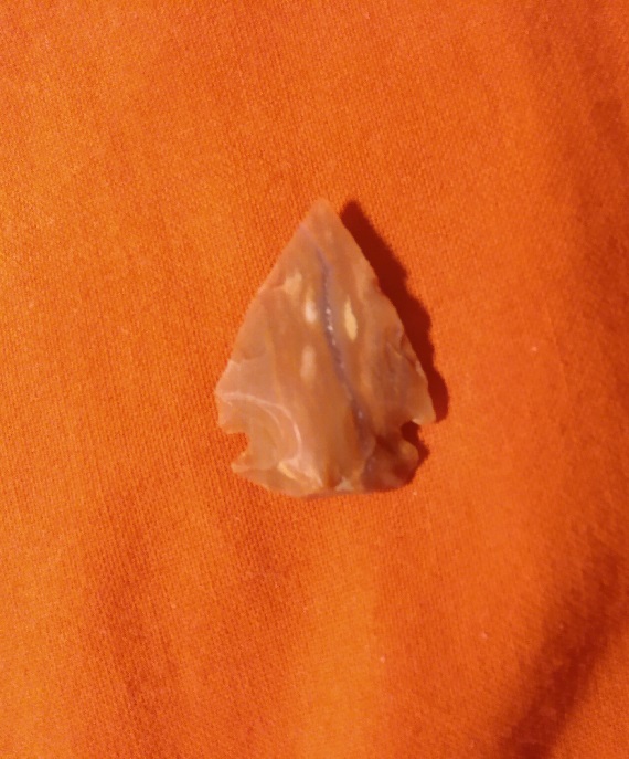 FLINT ARROW HEAD