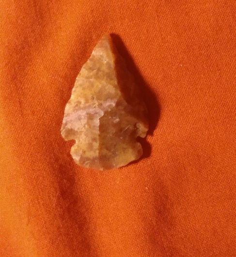 FLINT ARROW HEAD