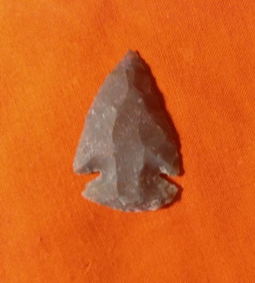 FLINT ARROW HEAD