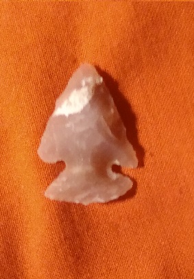 FLINT ARROW HEAD