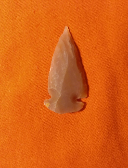 FLINT ARROW HEAD
