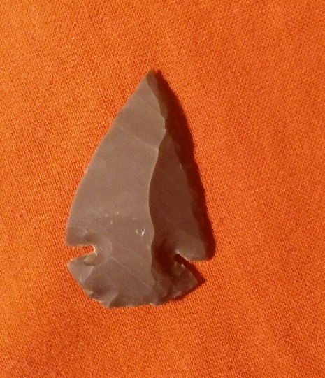FLINT ARROW HEAD