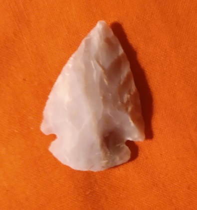 FLINT ARROW HEAD