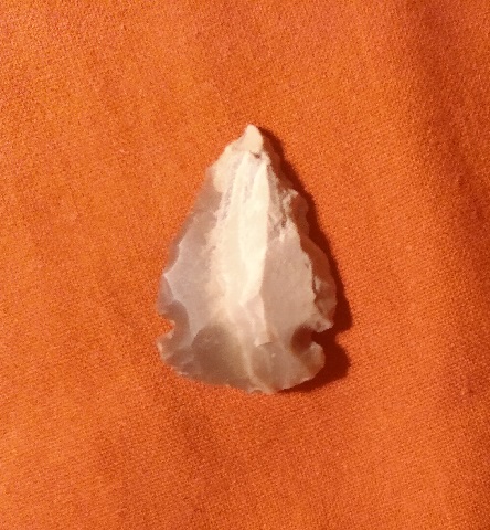 FLINT ARROW HEAD