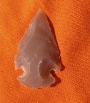 FLINT ARROW HEAD