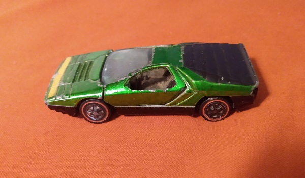 BRIGHT GREEN HOT WHEELS ALFA CARABO