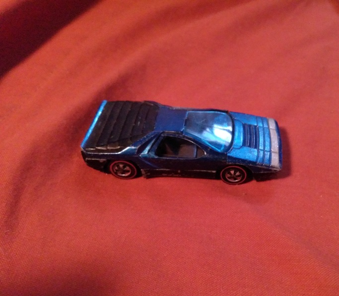 BLUE HOT WHEELS
