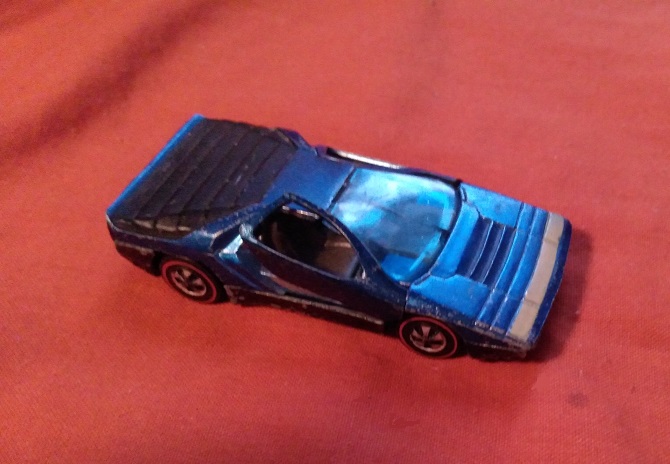 BLUE HOT WHEELS