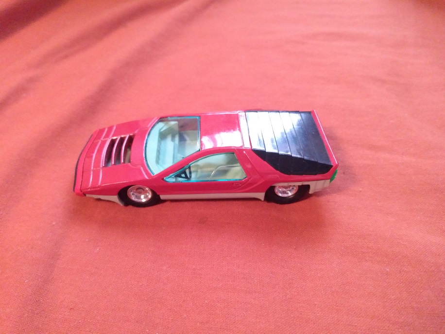 RED DINKY CARABO BERTONE