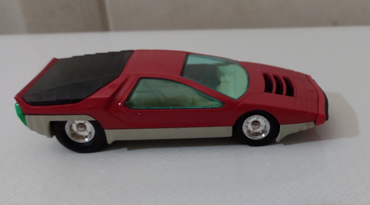 RED DINKY CARABO BERTONE