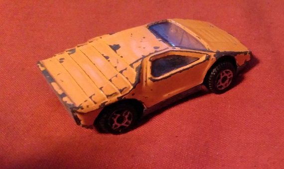 PENNY (POLITOYS) CARABO IN DARK YELLOW