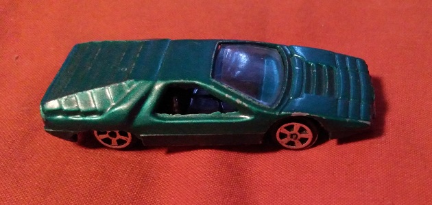 TINS TOYS DARK GREEN CARABO BERTONE T216