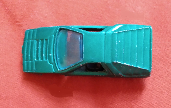 TINS TOYS DARK GREEN CARABO BERTONE T216