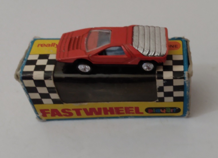 RED ORANGE PLAYART CARABO