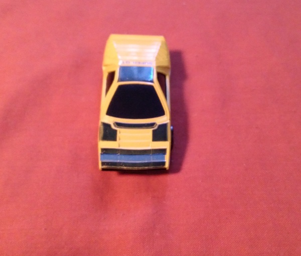 YELLOW MATCHBOX ALFA CARABO