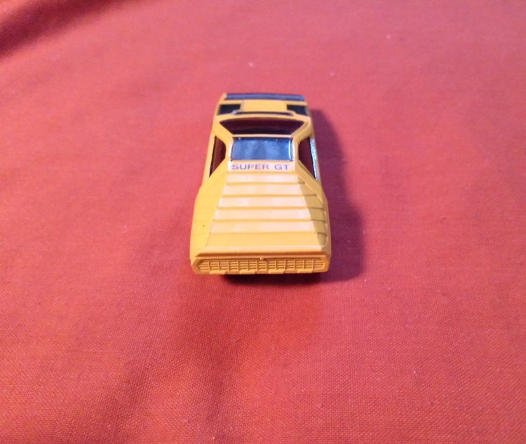 YELLOW MATCHBOX ALFA CARABO
