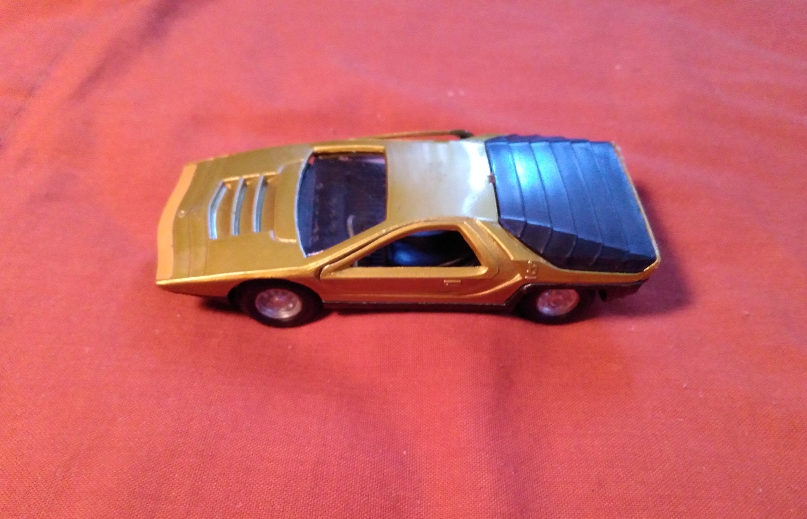 YELLOW MERCURY CARABO BERTONE