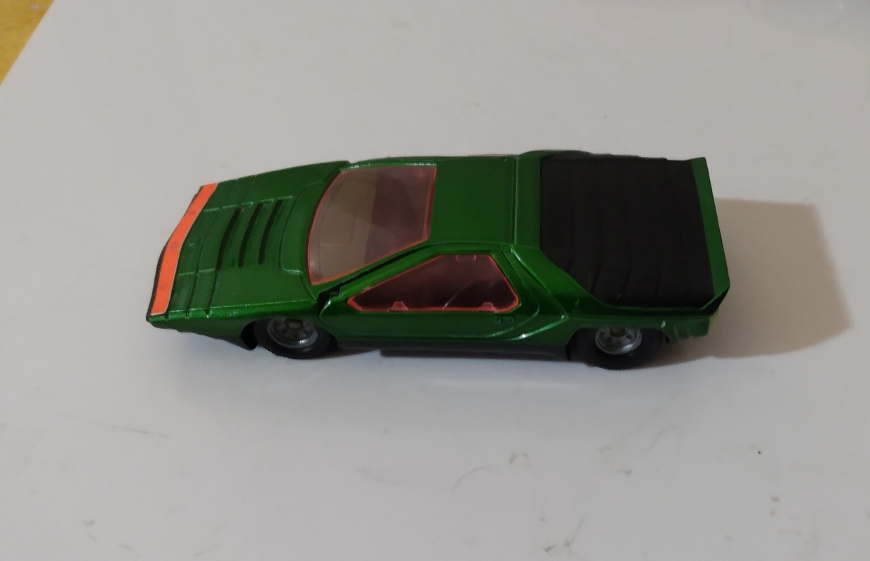 GREEN SOLIDO CARABO