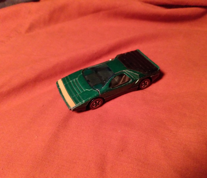 GREEN HOT WHEELS CARABO
