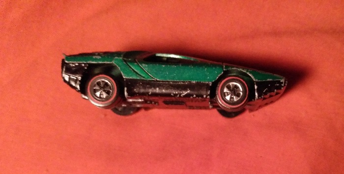 GREEN HOT WHEELS CARABO