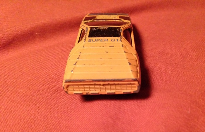 ORANGE WITH BLACK PAINT MATCHBOX ALFA CARABO