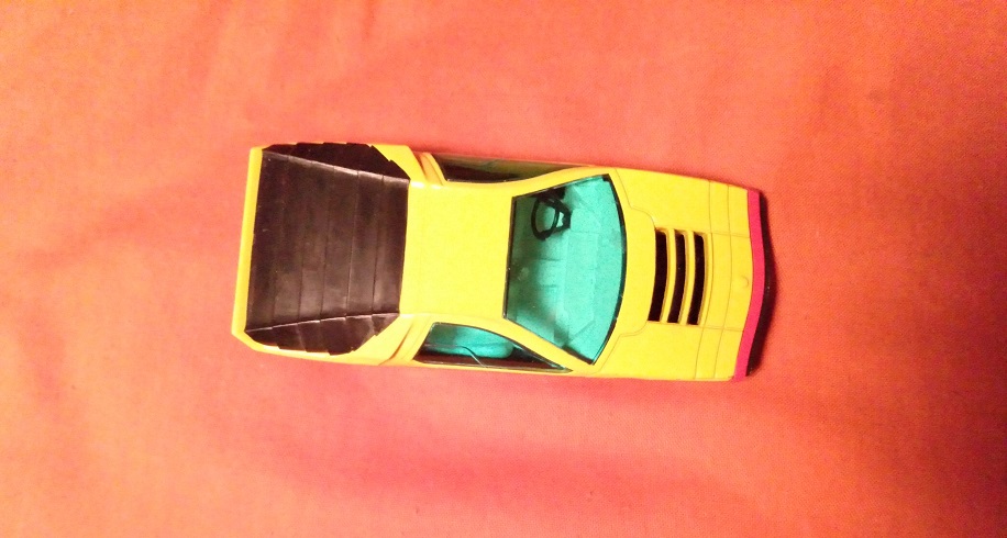 YELLOW DINKY TOYS CARABO BERTONE