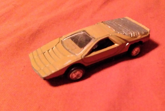 LIGHT BROWN OR TAN PLAYART CARABO BERTONE
