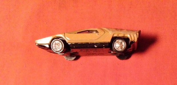 LIGHT BROWN OR TAN PLAYART CARABO BERTONE