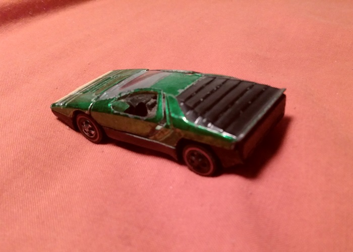 BRIGHT GREEN HOT WHEELS ALFA CARABO