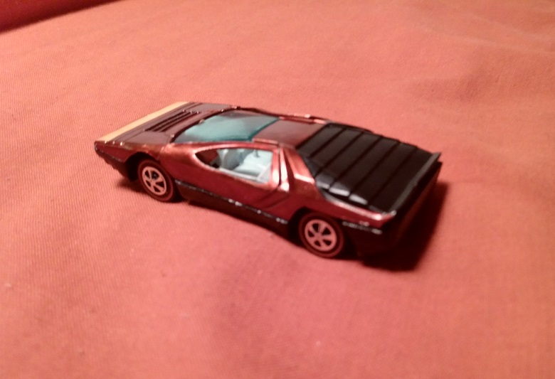 ORANGISH RED HOT WHEELS CARABO