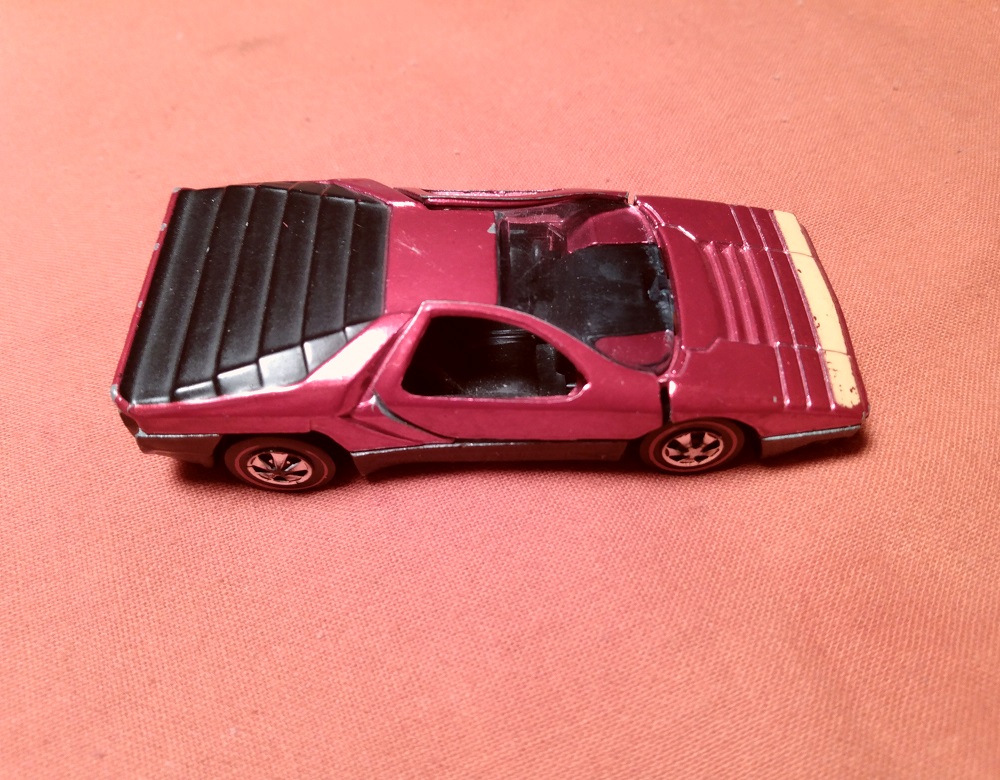 ROSE RED HOT WHEELS CARABO