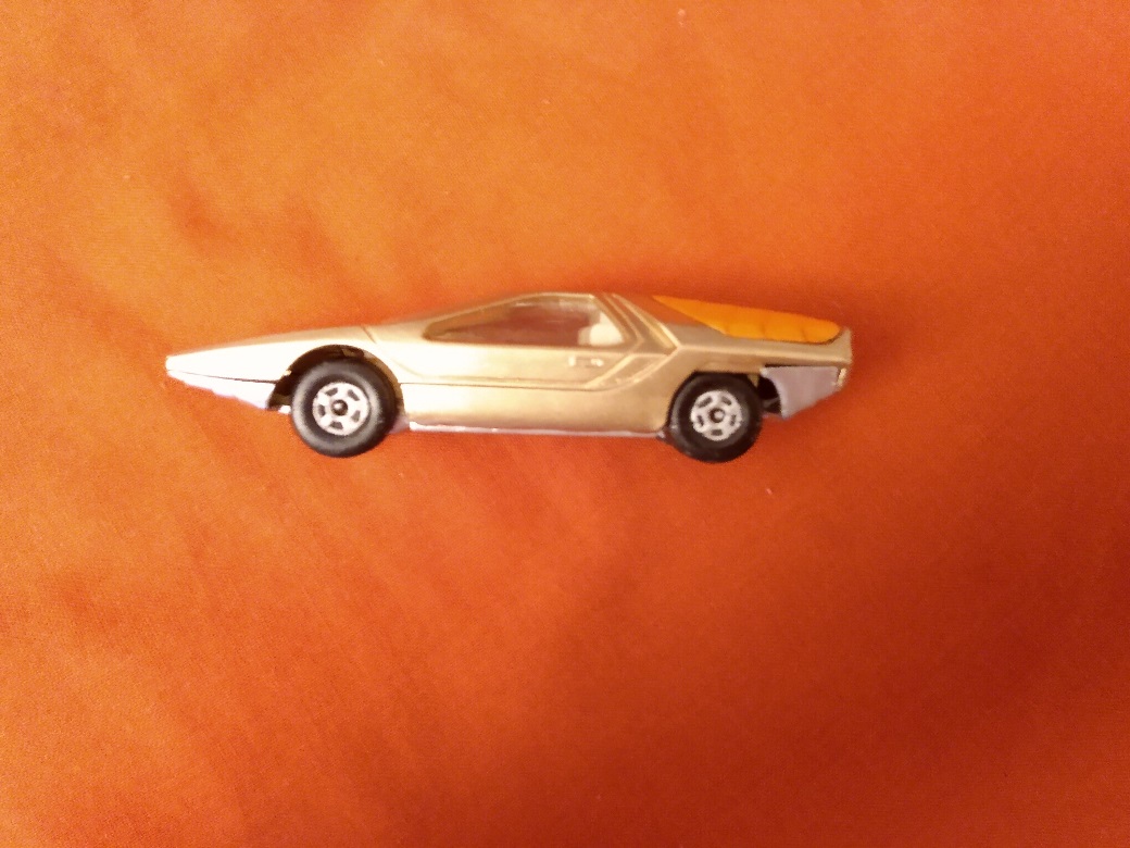 CUSTOM PAINTED GOLD MATCHBOX ALFA CARABO
