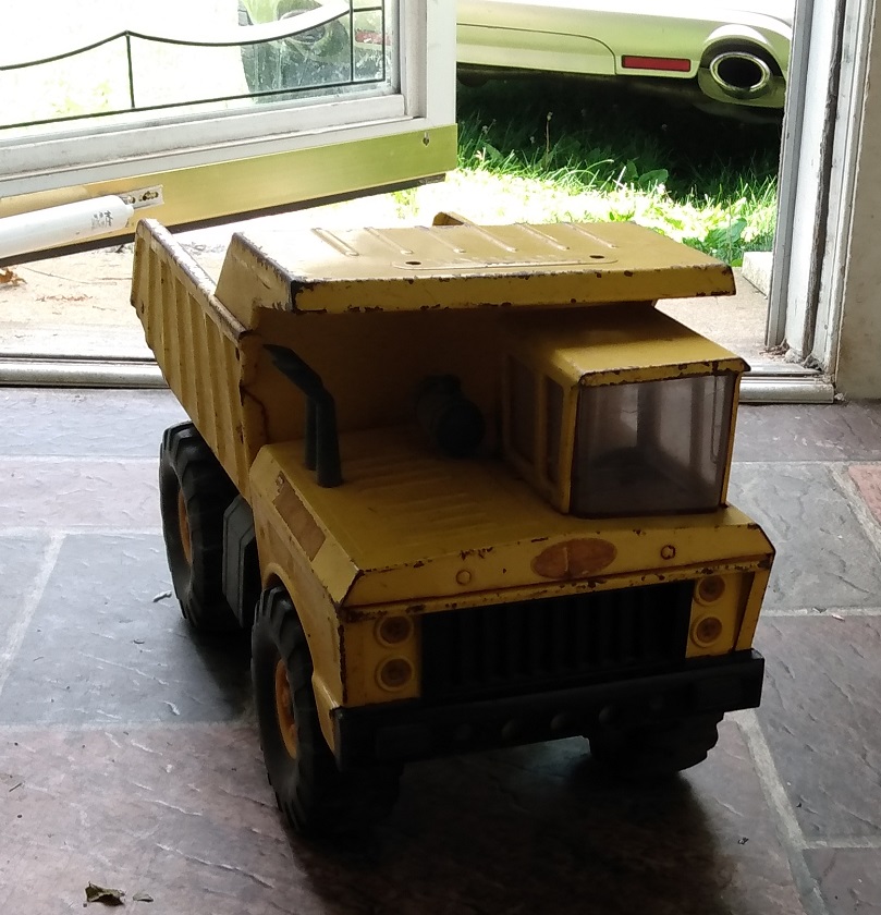 TONKA DUMP TRUCK