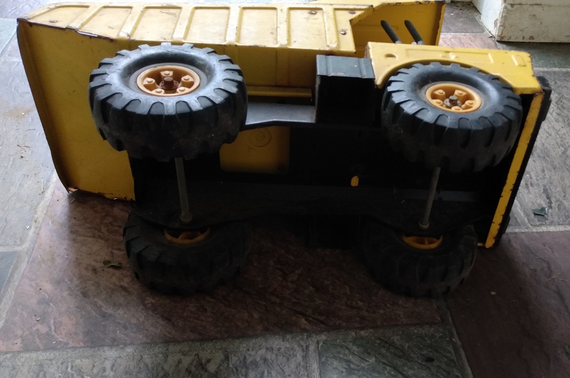TONKA DUMP TRUCK