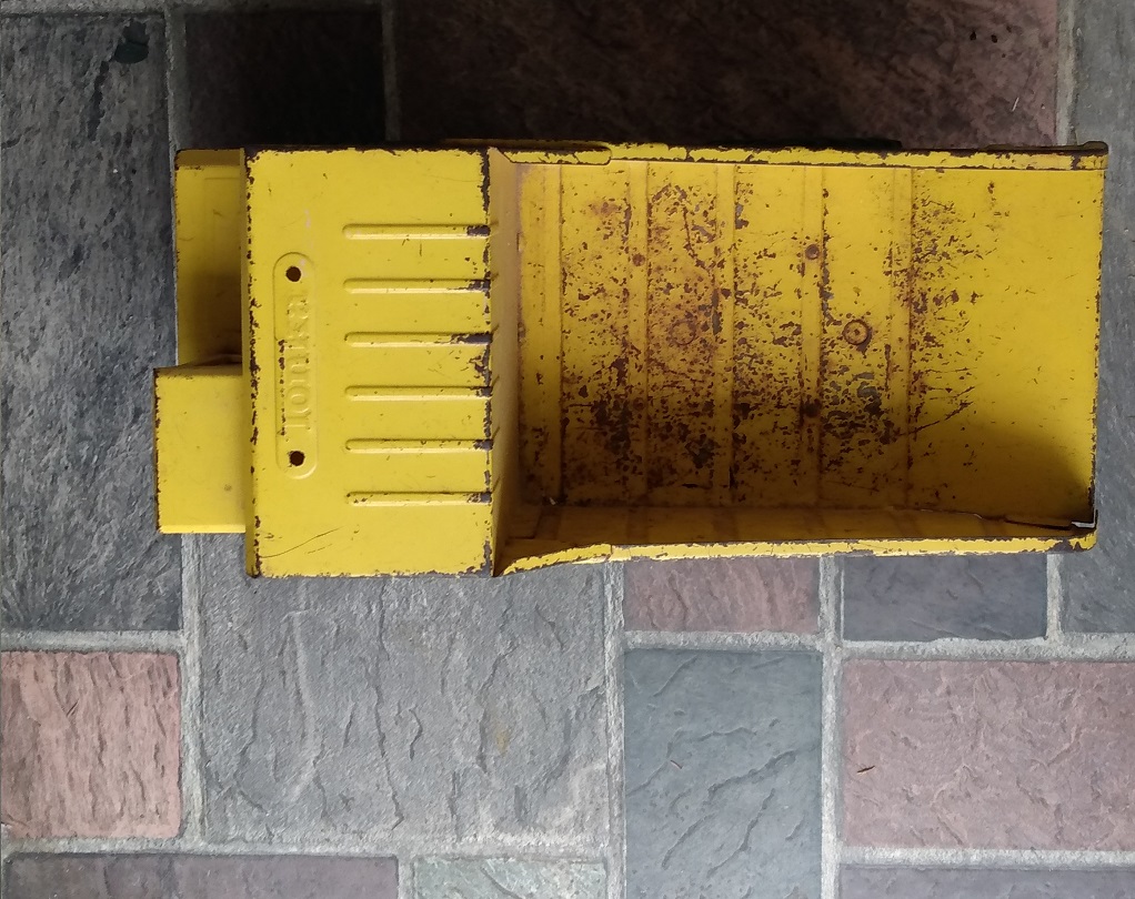 TONKA DUMP TRUCK