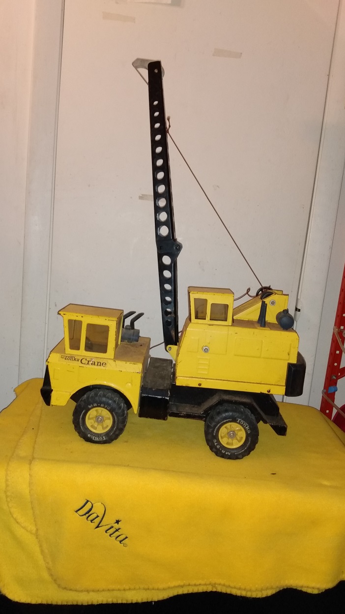 BIG TONKA CRANE