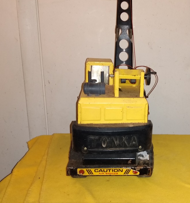 BIG TONKA CRANE