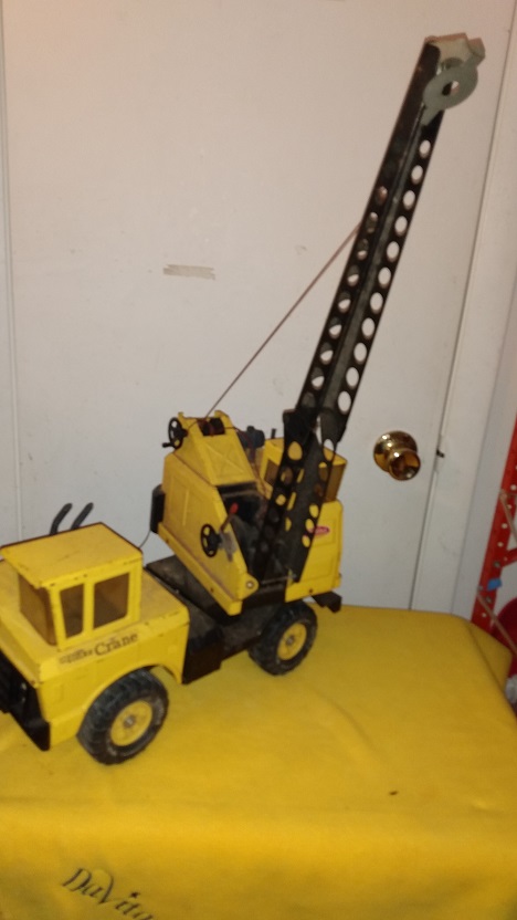 BIG TONKA CRANE