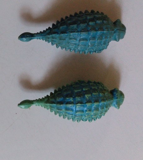 TWO BIG SMALL ANKYLOSAURUS