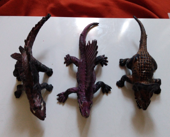 LARGER EARLY RUBBER DINOSAURS