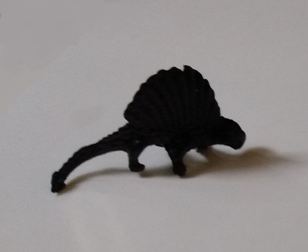 SMALL THIN BLACK DIMETRODON
