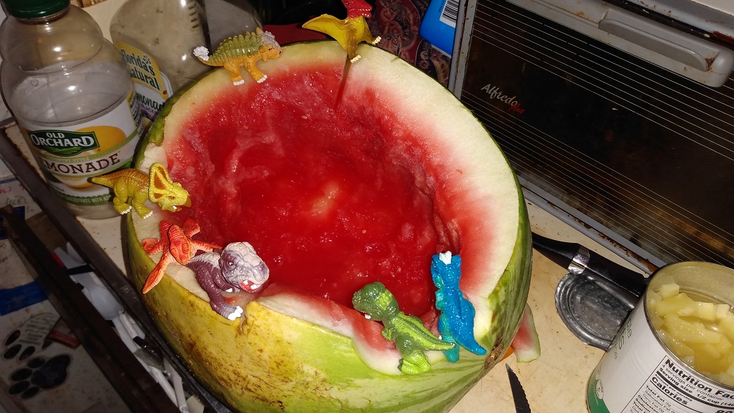 DINO FROZ DINOSAURS EATING A WATERMELON