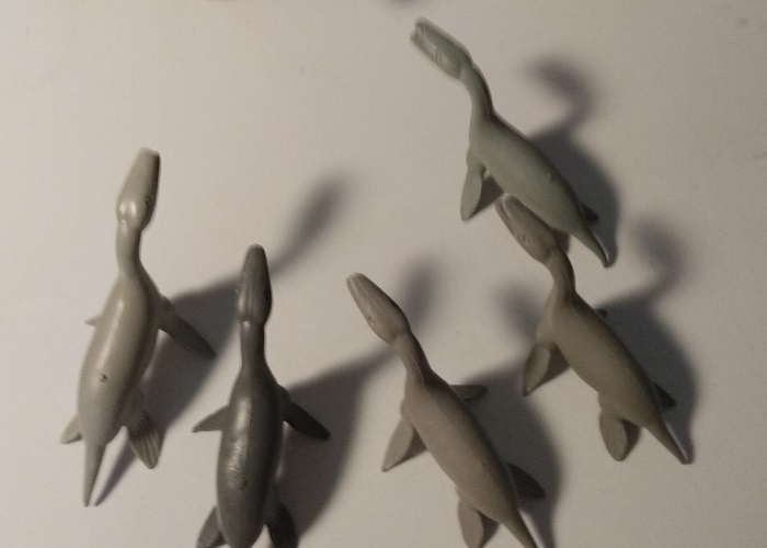 FIVE GRAY MARX KRONOSAURS