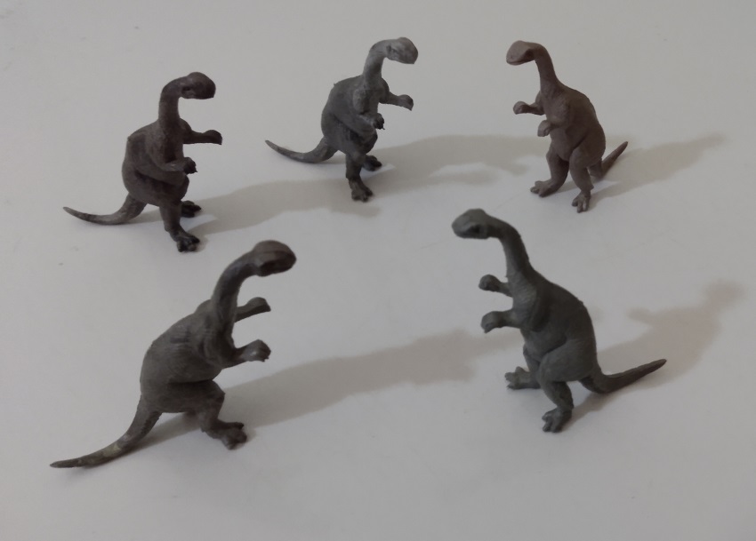 FIVE MARX PLATEOSAURUS