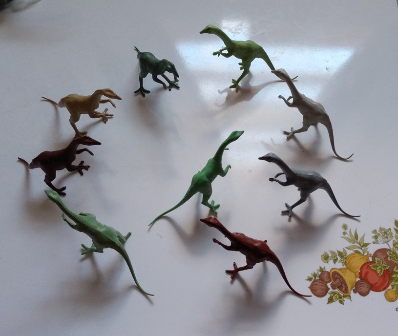 FLOCK OF STRUTHIOMIMUS