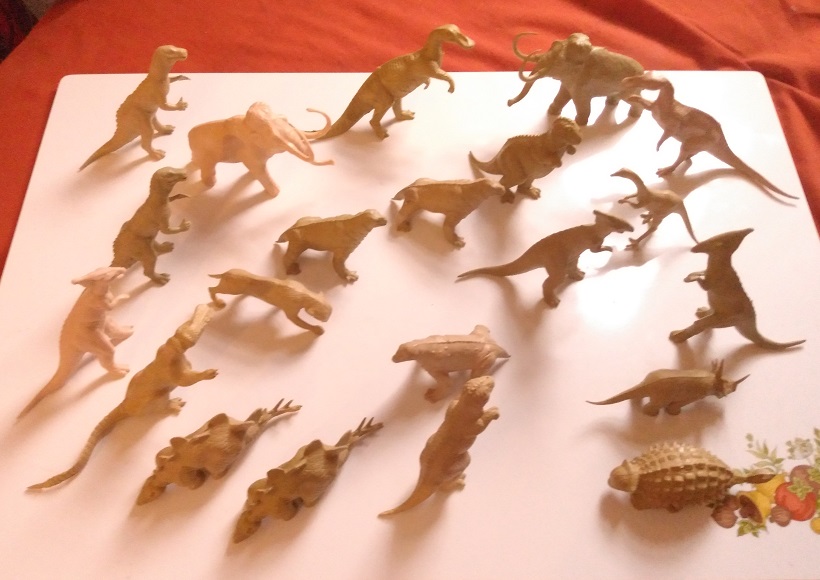 MIX OF TAN MARX DINOSAURS