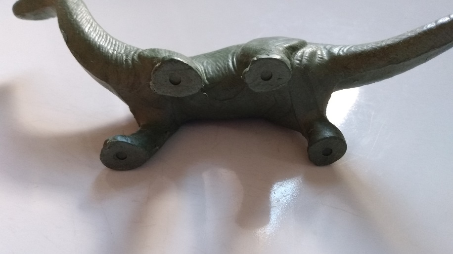 METALLIC GREEN MARK BRONTO UNDER FEET