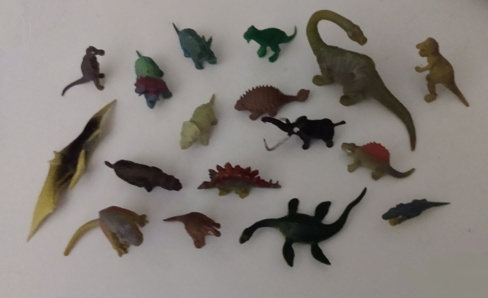 ONE OF EACH INPRO FIGURE