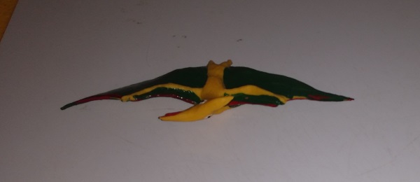 YELLOW AND GREEN IMPERIAL PTERRANODON